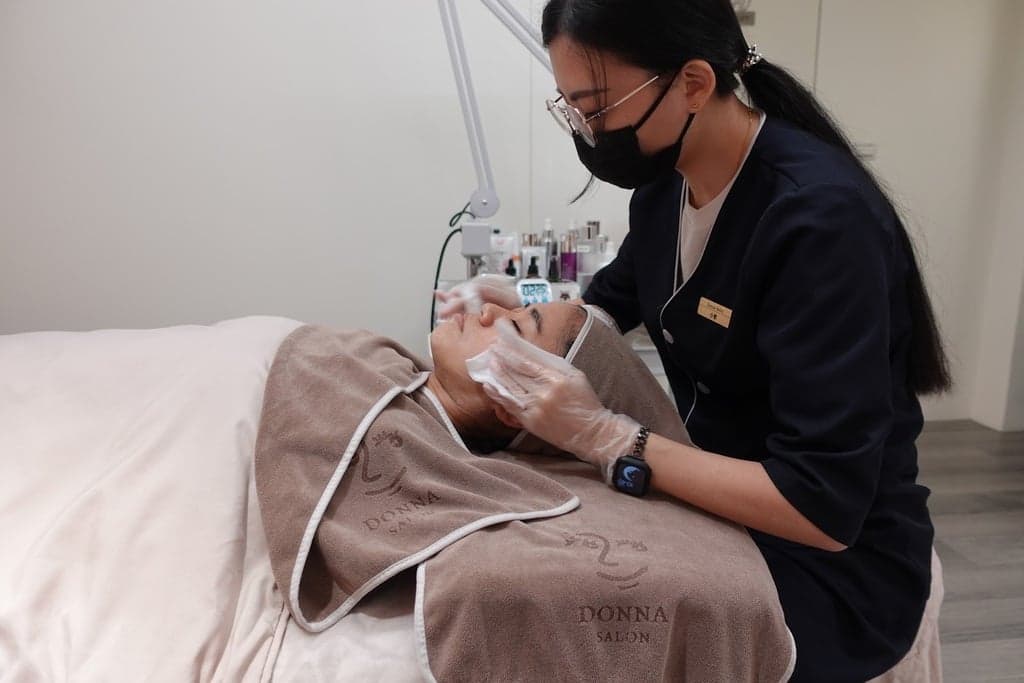 Donna Salon 評價｜肌膚管理 0 痛感無修復期，單堂制中山站做臉推薦
