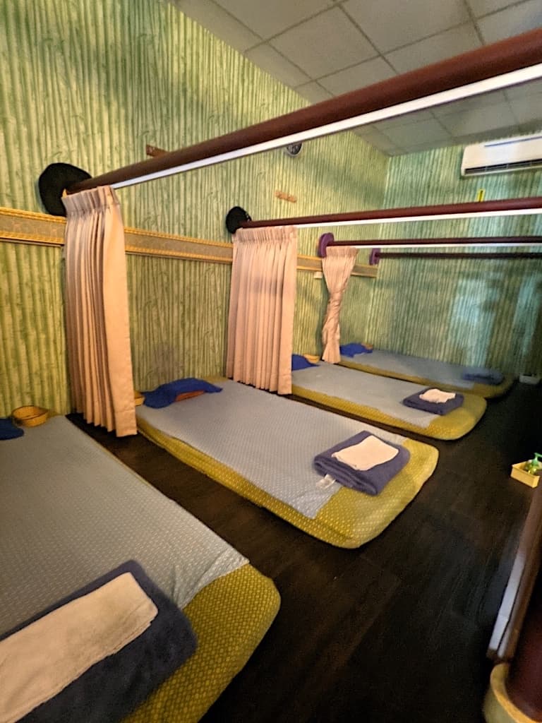 莎瓦迪卡泰式古法養生館2