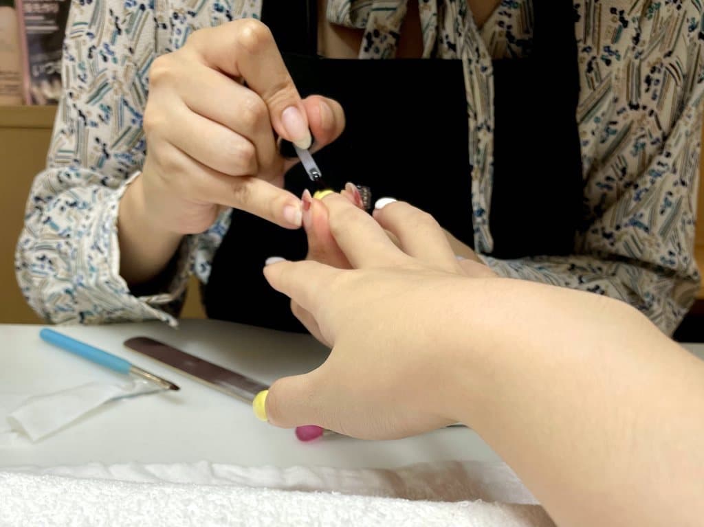 ๅฐๅ็พ็ฒๆจ่ฆ Cloudia Nails ๅฐ้ฒๆๅฐ็พ็ฒ