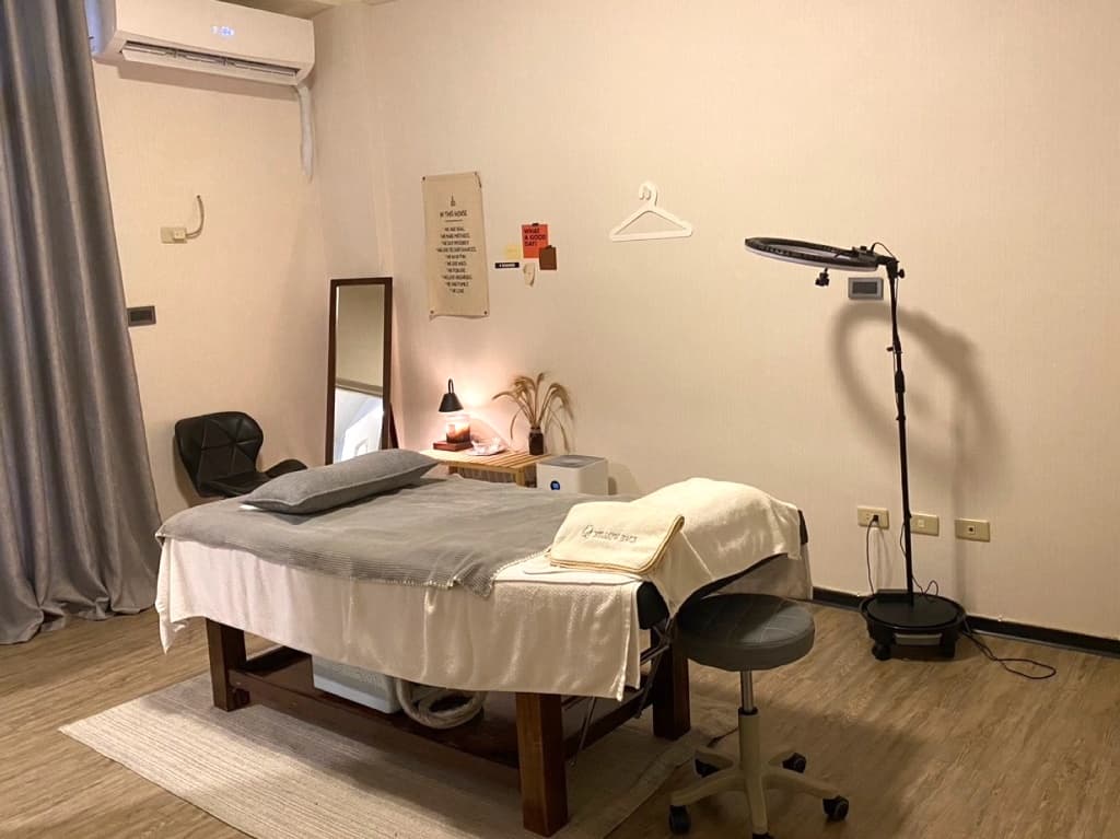 台南做臉推薦 黃臉婆肌膚妍究室2