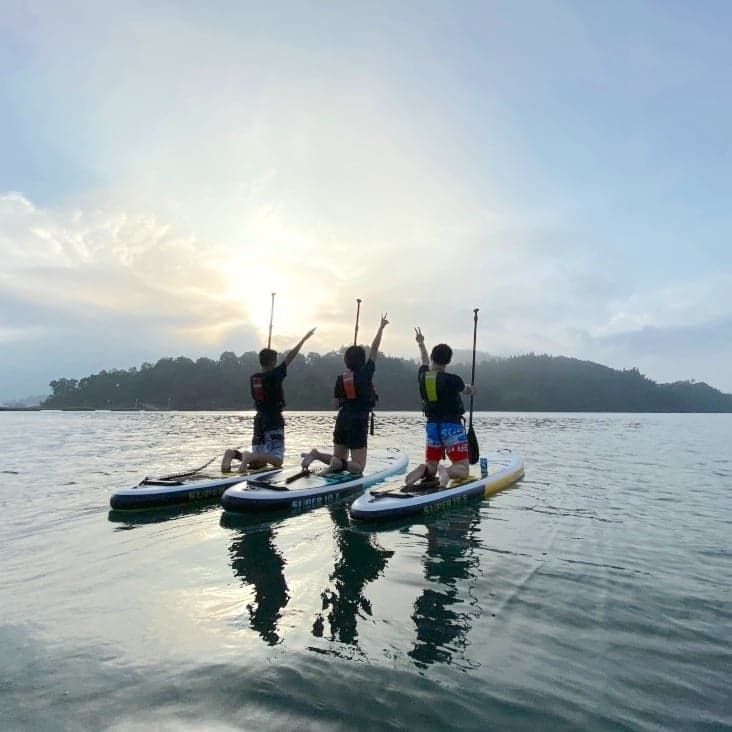 日月潭滑人 SUP 立式划槳 照片 1