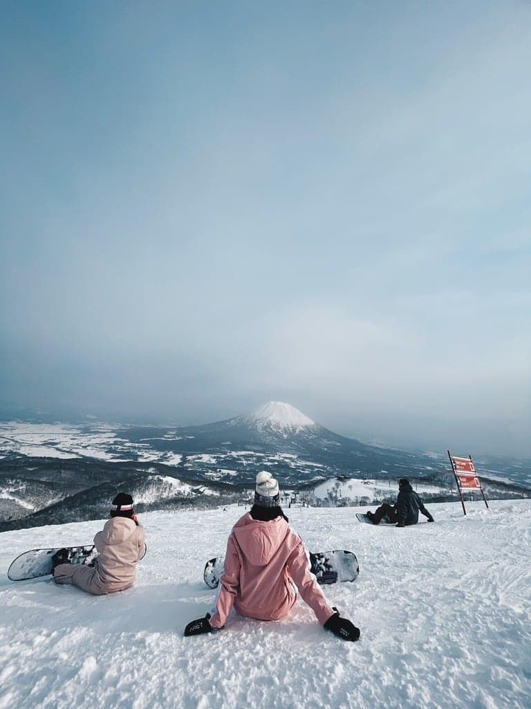 heyheySnow 評價|下飛機直達神樂滑雪場,不帶腦也能去日本滑雪