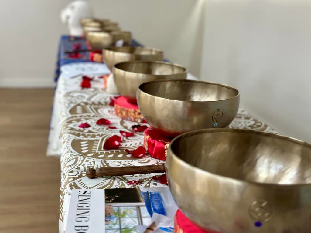 Become a professional singing bowl sound therapist and launch your own business.