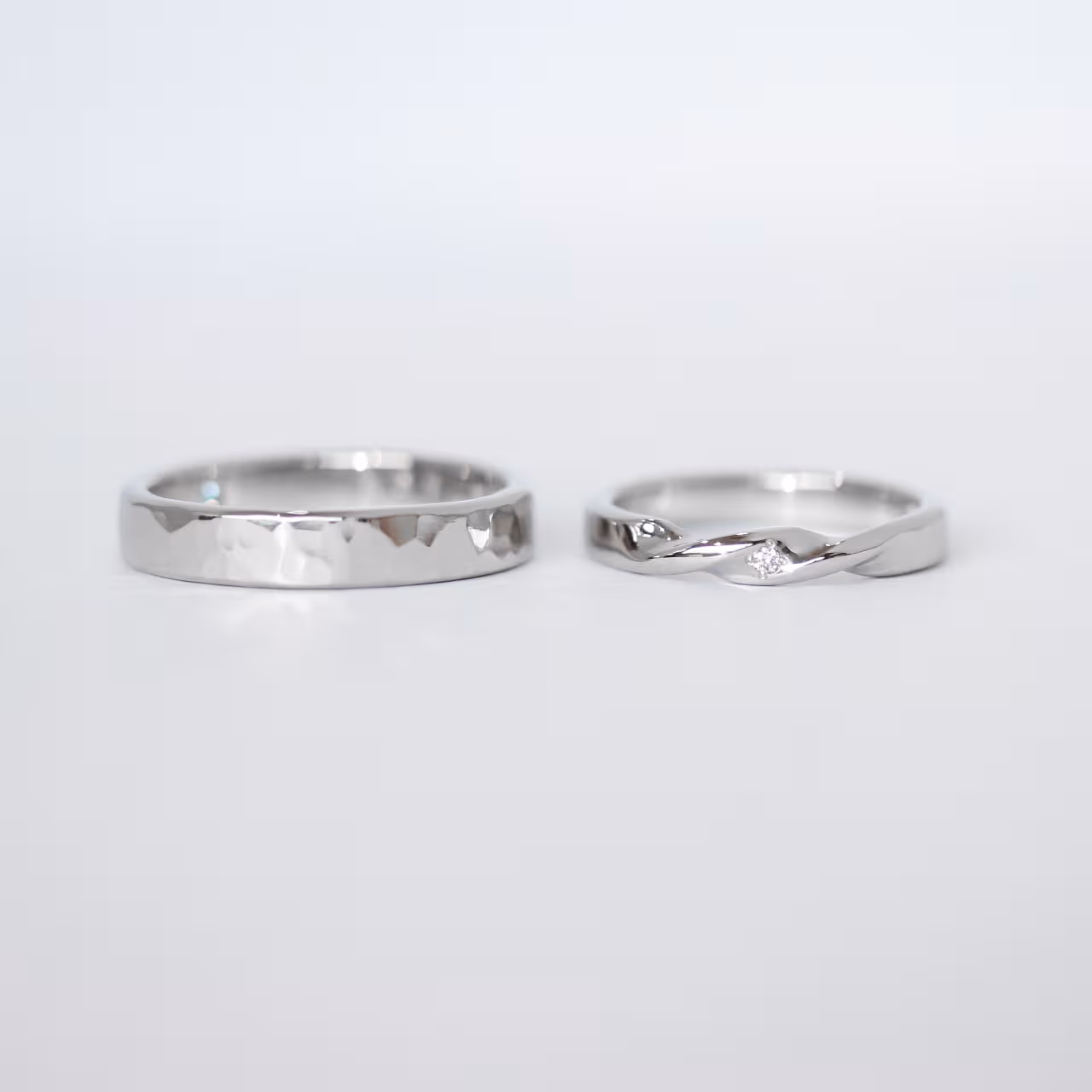 More and more couples are opting for wedding bands that aren't identical but sha