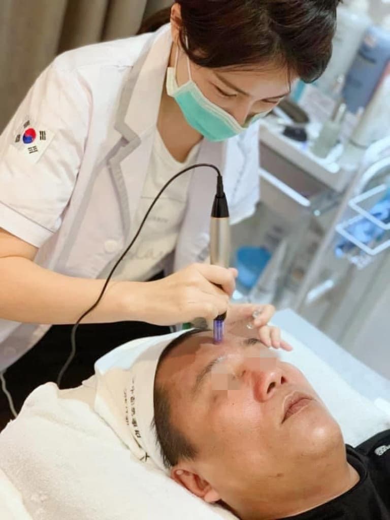 FHT 皮膚管理中心