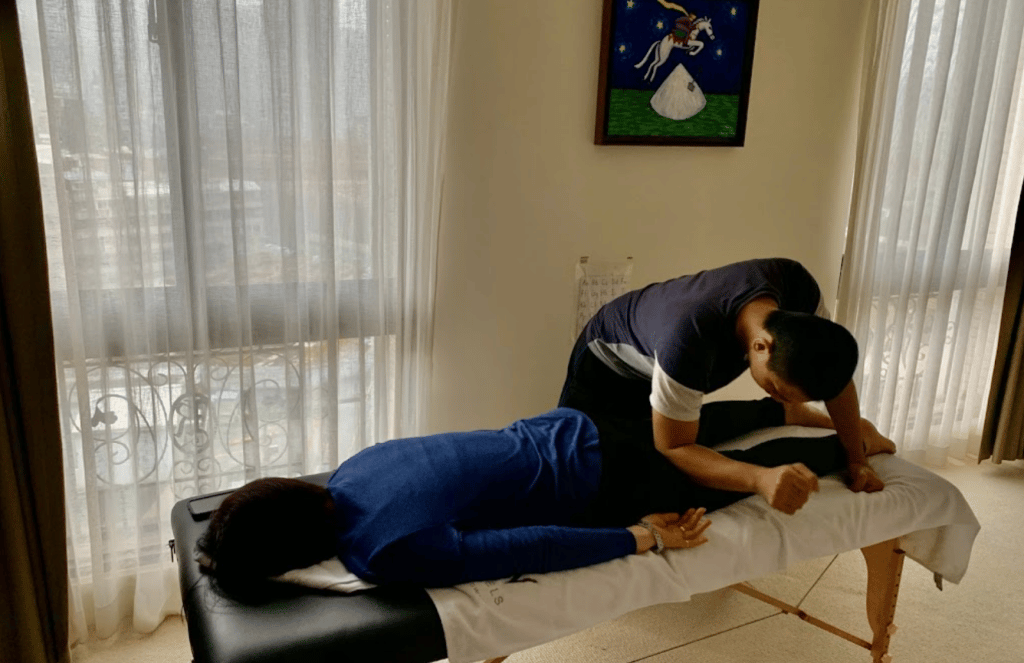 新莊按摩推薦阿吉師的個人經絡推拿-07