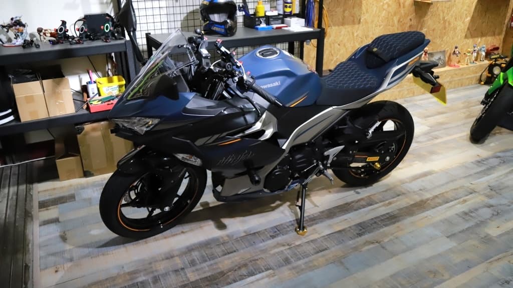 Kawasaki_Ninja 400