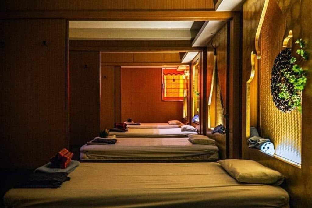 中壢按摩推薦 太上皇泰式按摩養身館