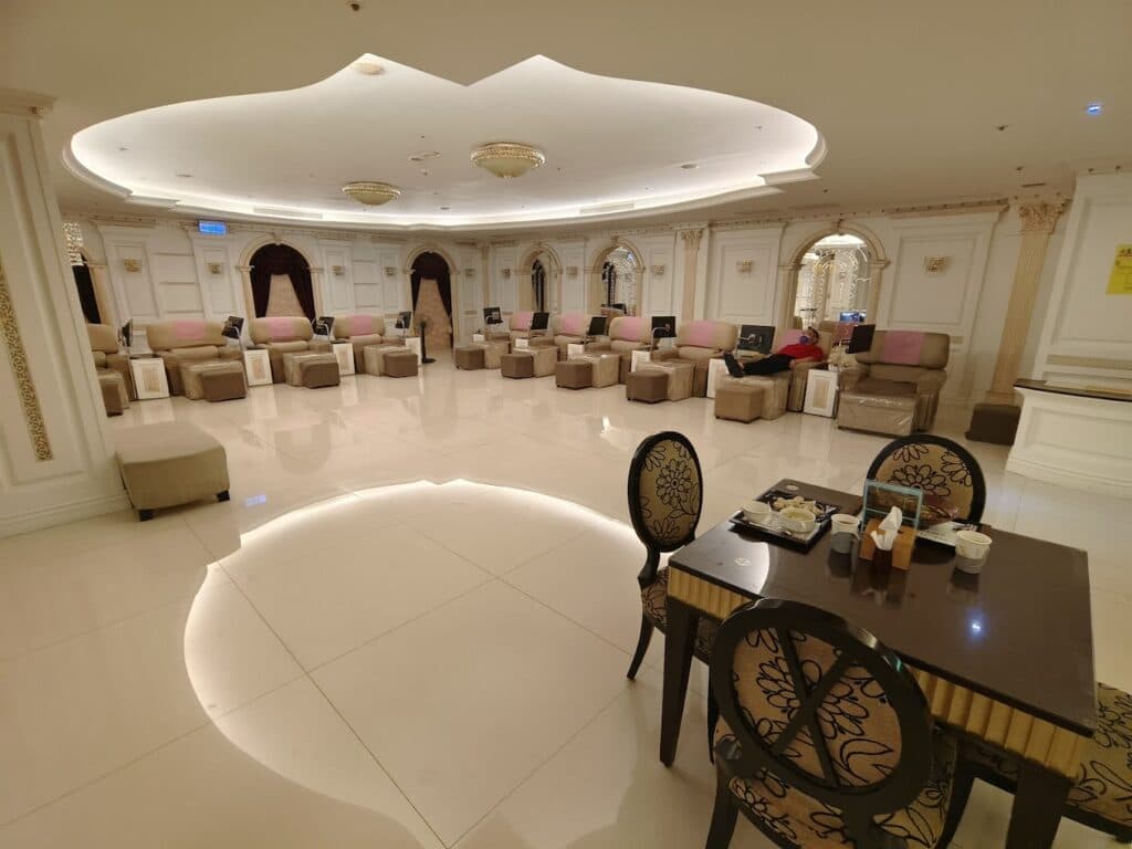 高雄 24 小時按摩推薦 六星級養生會館