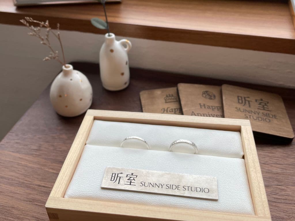 その日に完成、すぐにお持ち帰り!より儀式的な結婚指輪体験を