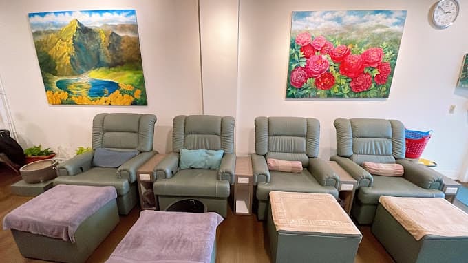西屯按摩推薦 白金青池足體按摩館