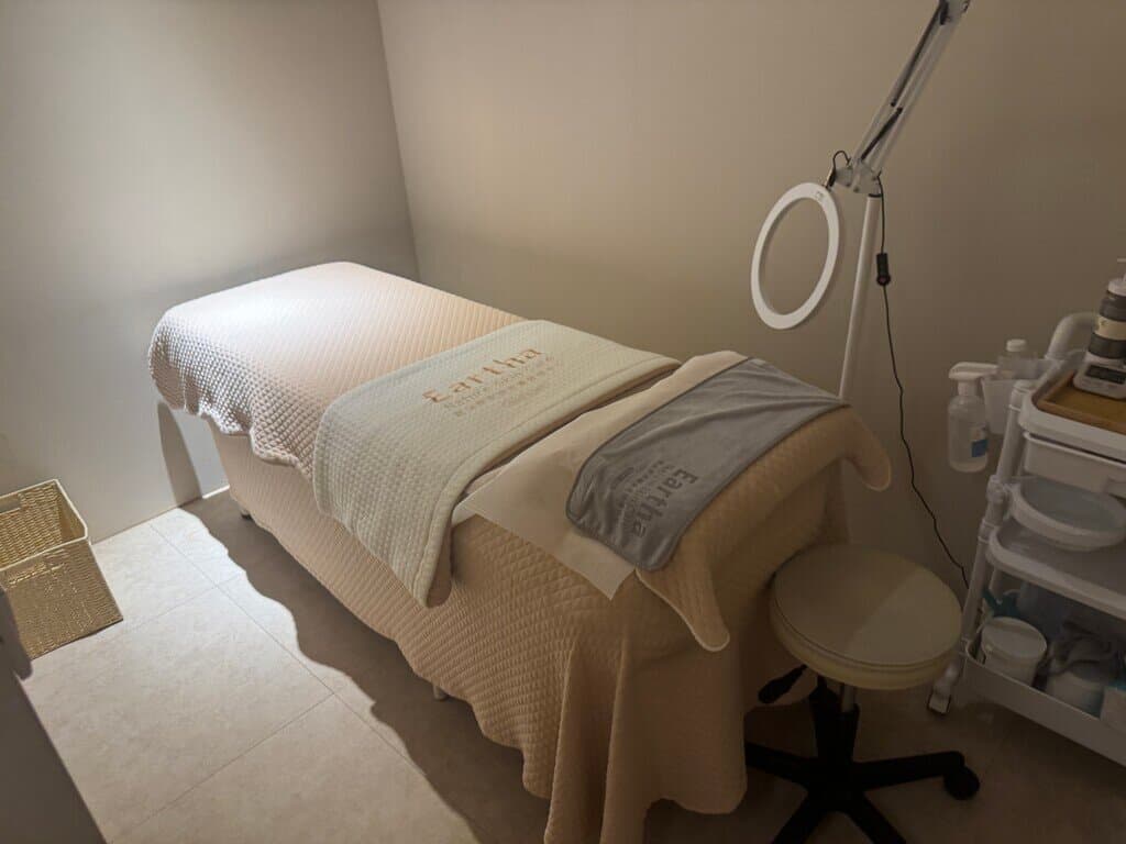 Xia Mu Yan High-End Skin Management Center