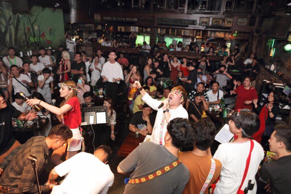 台中音樂酒吧 辛巴音樂餐廳2