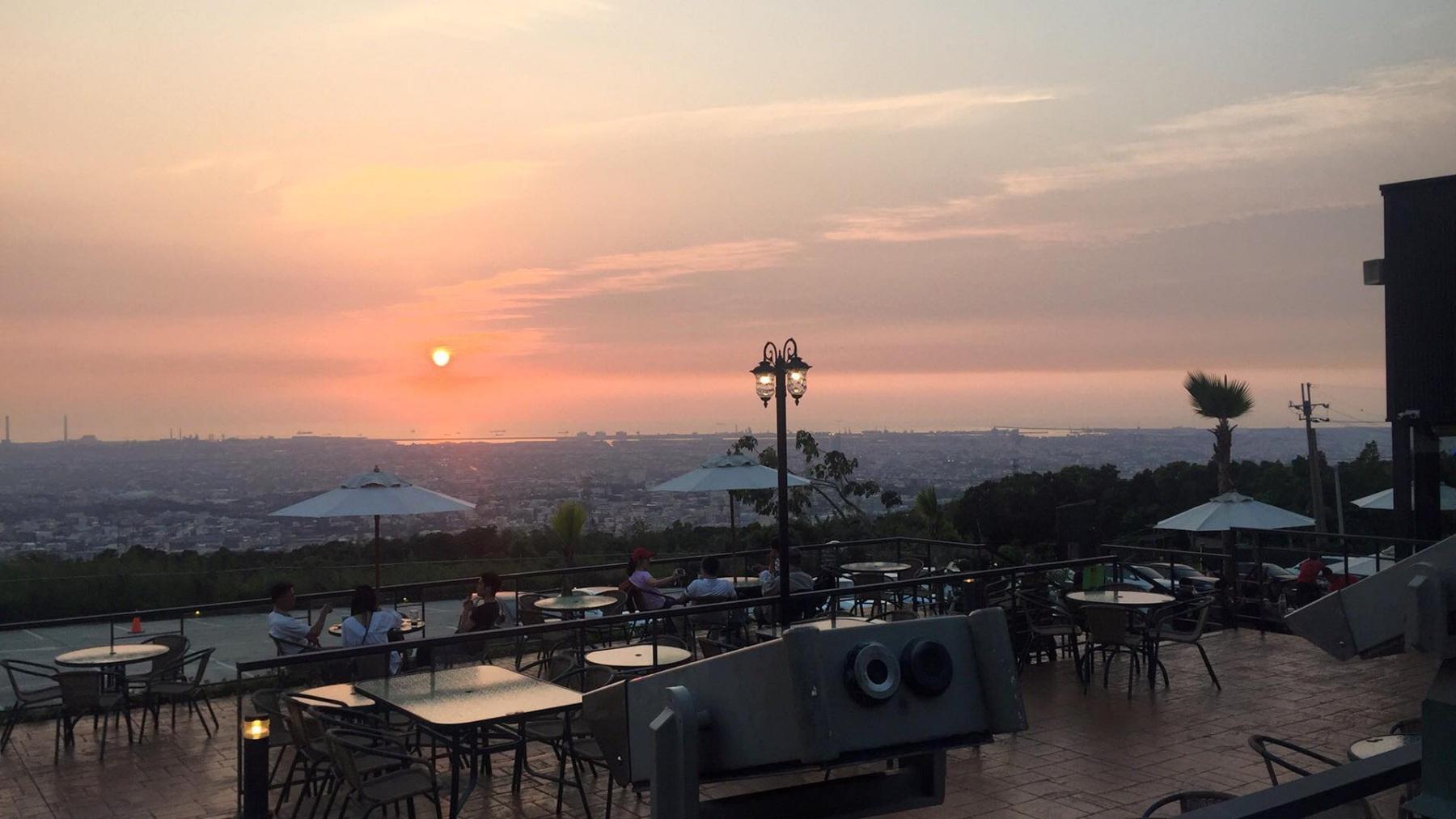 Vista Café