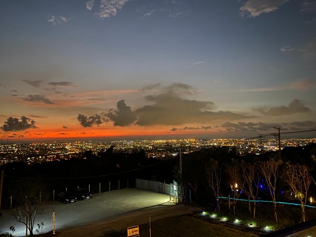 台中夜景咖啡推薦 滔月景觀咖啡廳3