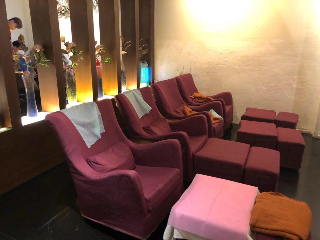 台南按摩推薦 泡腳抓腳足體健康會館2