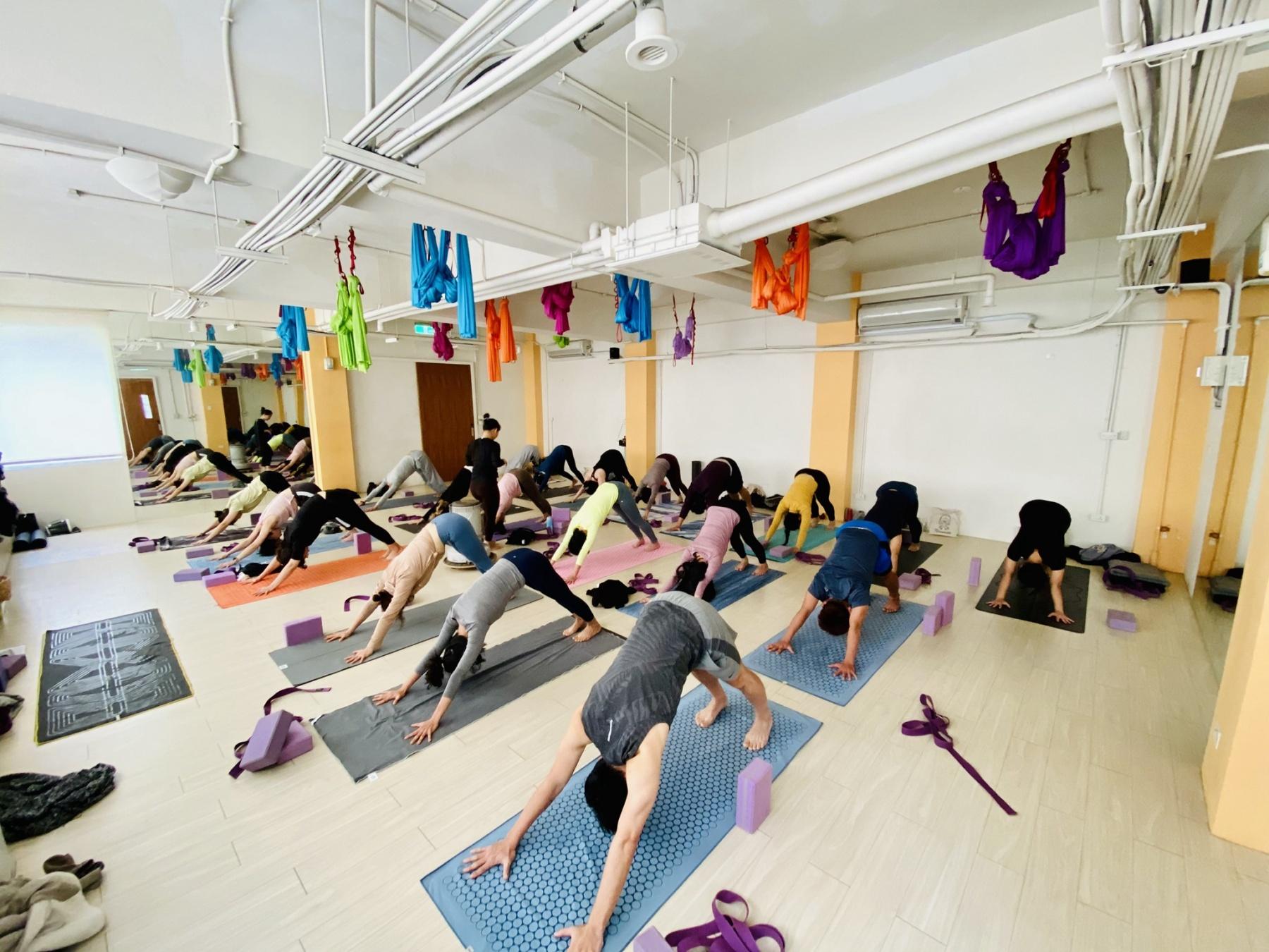 Sense Yoga 센스 요가