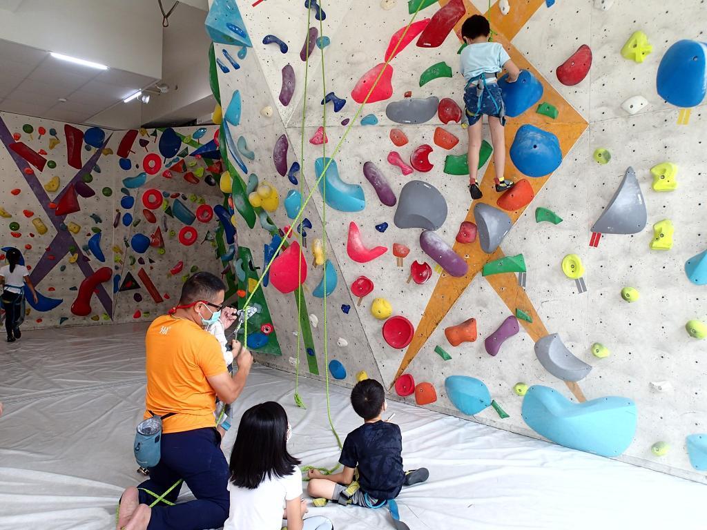 台北攀岩 奇岩攀岩館 3