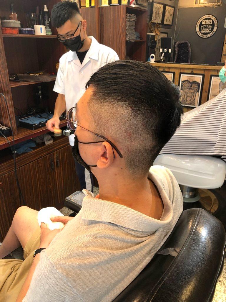 台南男士理髮 Mr.Barber’s Parlor 油頭先生理髮廳4