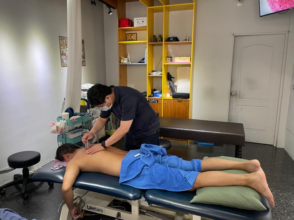 高雄整骨推薦 柏青傳統整復推拿所 02