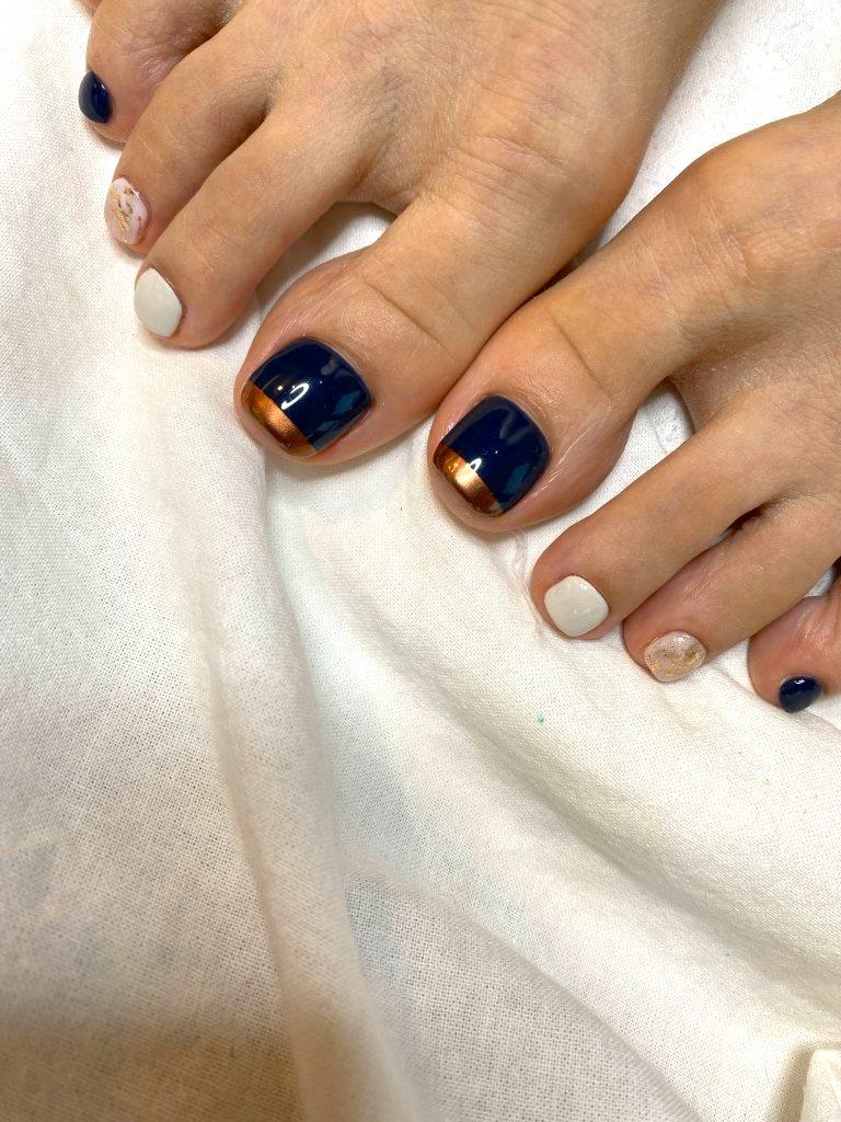 Nina Nails 니나 네일 & 속눈썹