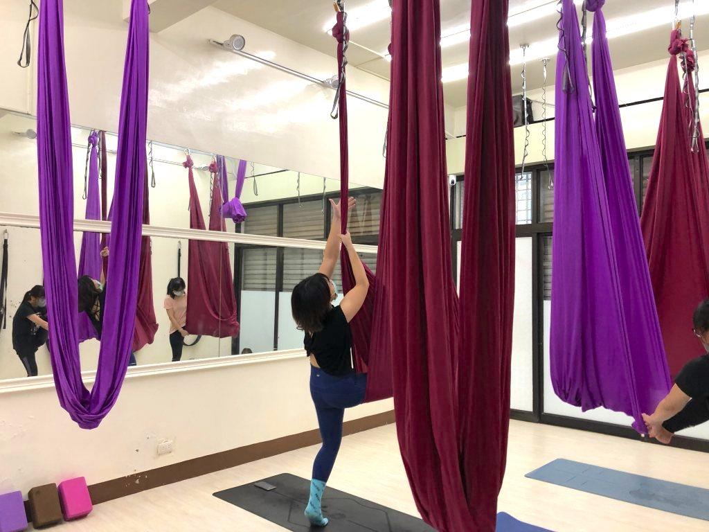 高雄空中瑜珈推薦 瑜珈腦木 Mamayoga Studio2