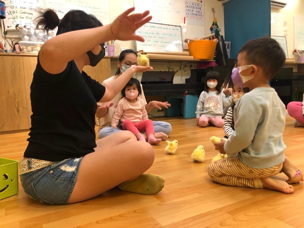 新竹幼兒音樂推薦 亮亮魚親子童話屋2