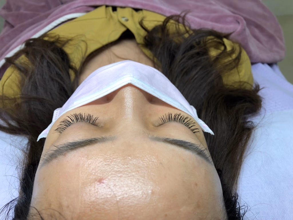 Black Lash Salon