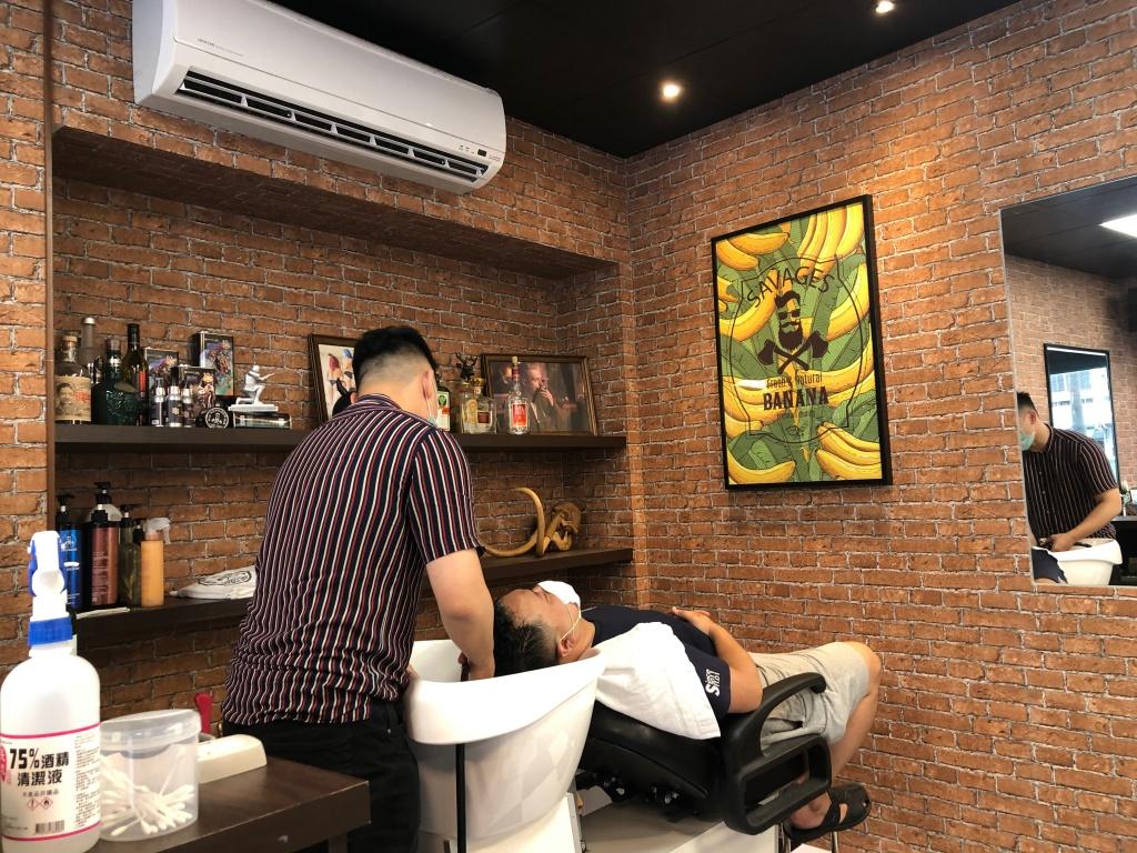 台中男士理髮推薦 Savages Barber 野人理髮3