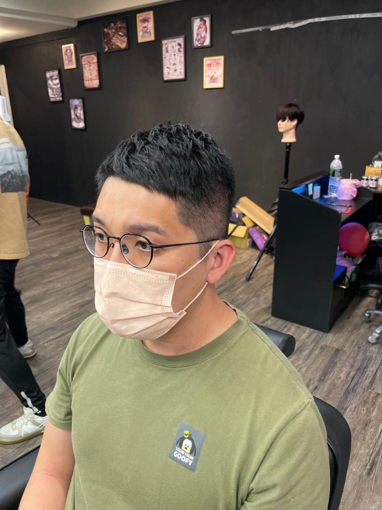 台北男士理髮推薦 H Barber 理髮廳3