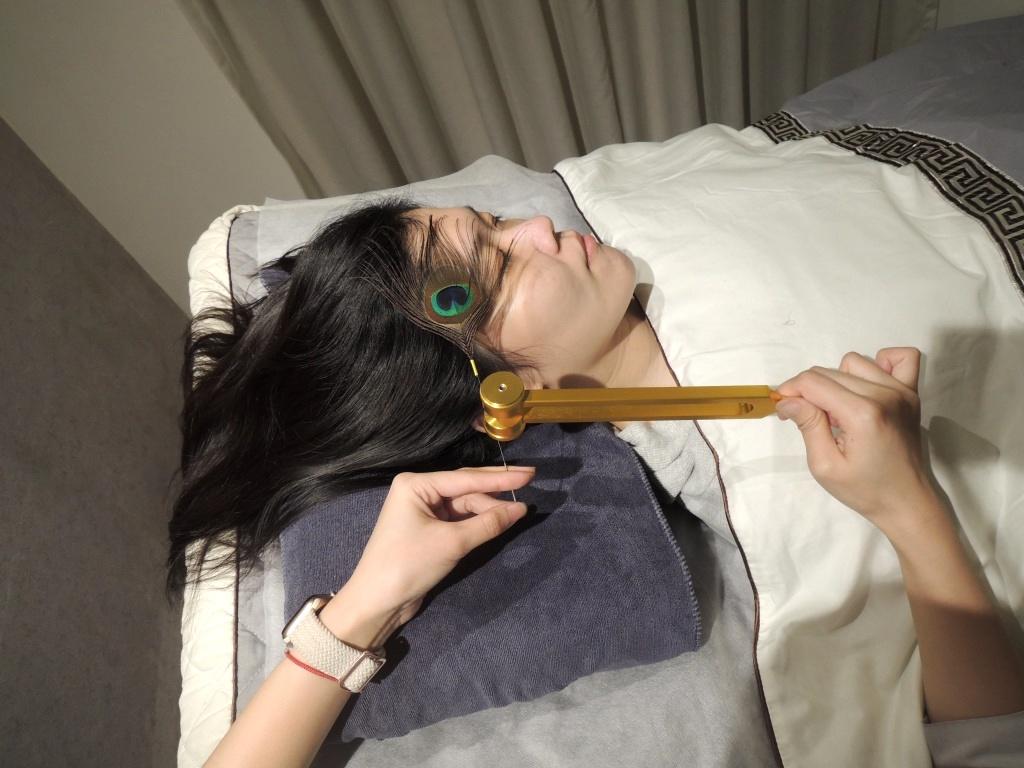 전문적이고 세심한 귀 청소로 귀가 맑아집니다.