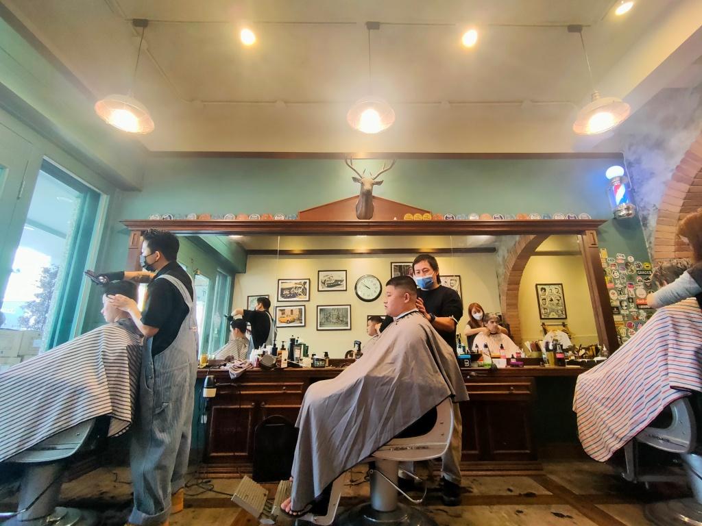 高雄男士理髮推薦 JOHN’S BARBER SHOP2