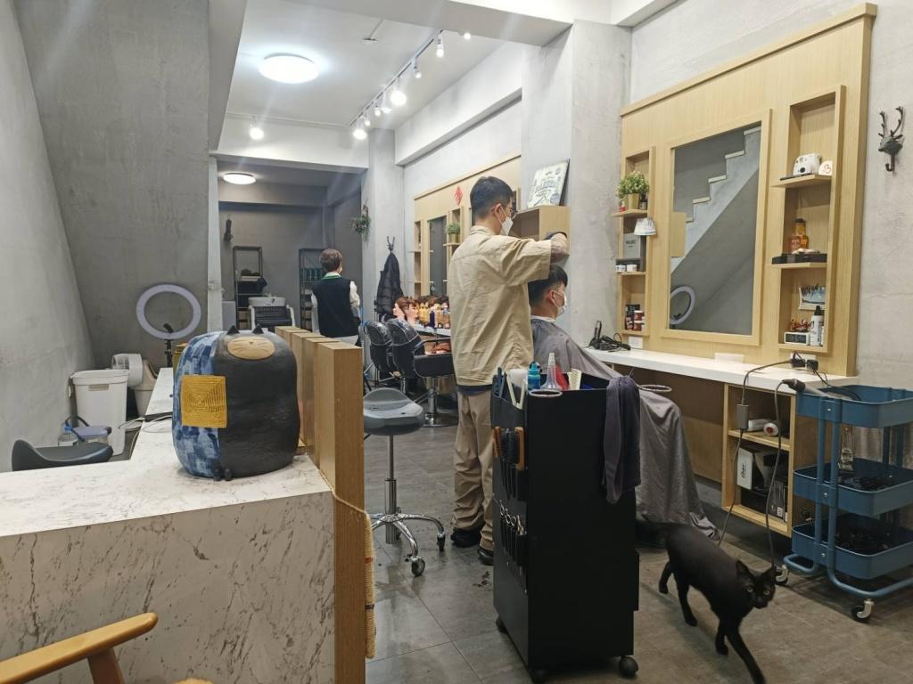 高雄男士理髮推薦 M.H Barber Shop