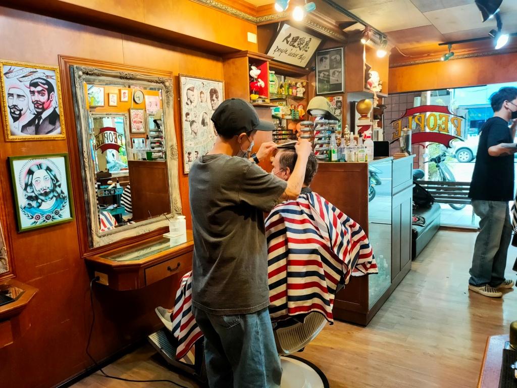 高雄男士理髮推薦 People Barber Shop