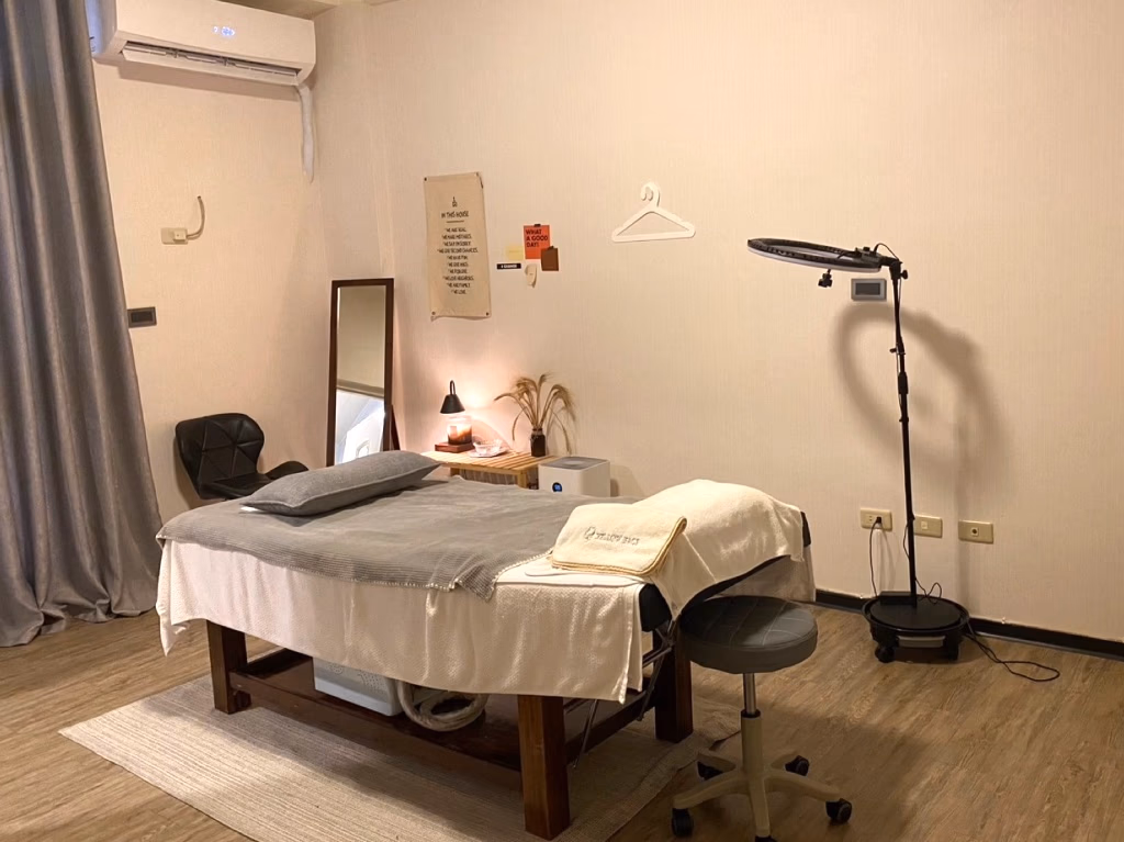 台南做臉推薦 黃臉婆肌膚妍究室2
