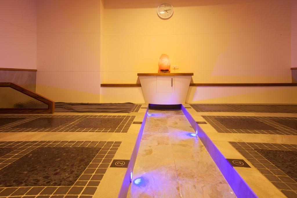 Authentic Japanese Ganban'yoku Technology