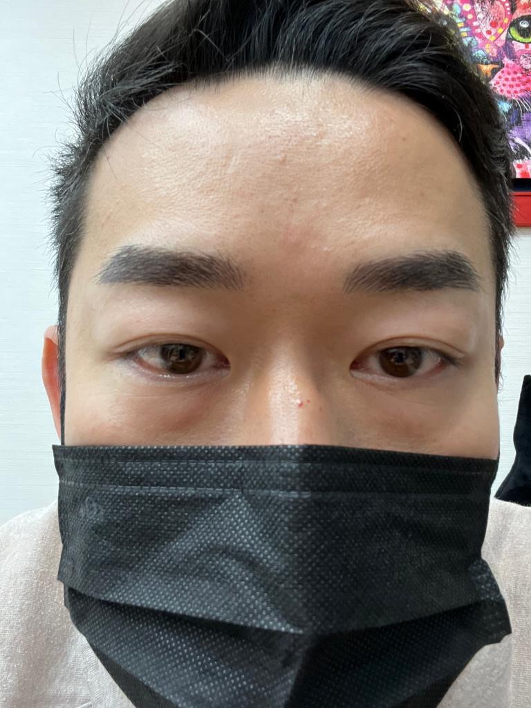 台中霧眉推薦 男士飄眉專家朱哲毅4
