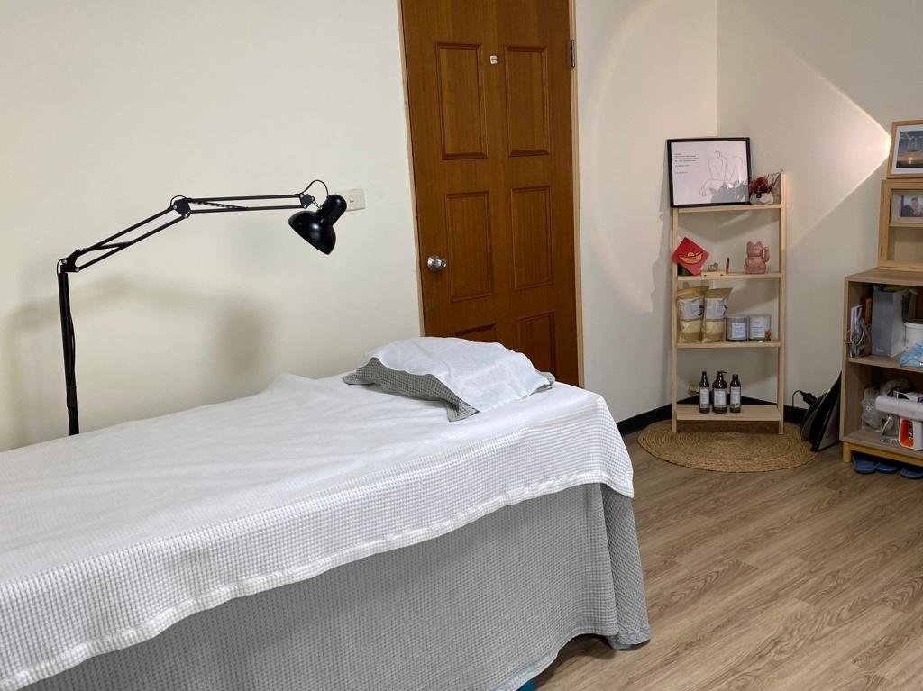 WM Studio Professional Waxing