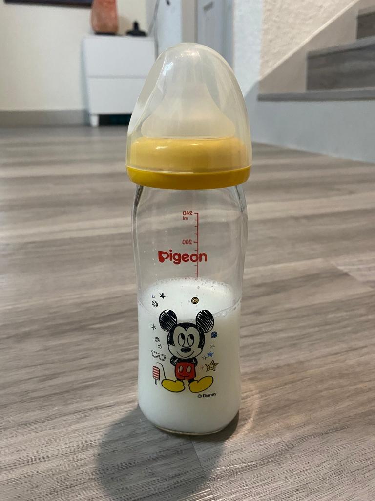 Pigeon|Disney Wide-Neck Glass Baby Bottle