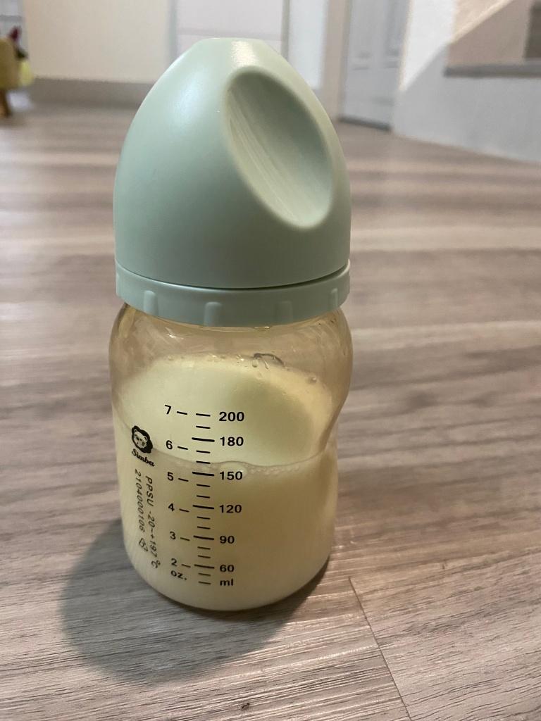 嬰兒奶瓶推薦 小獅王 Simba 蘊蜜鉑金 PPSU 防脹氣奶瓶4