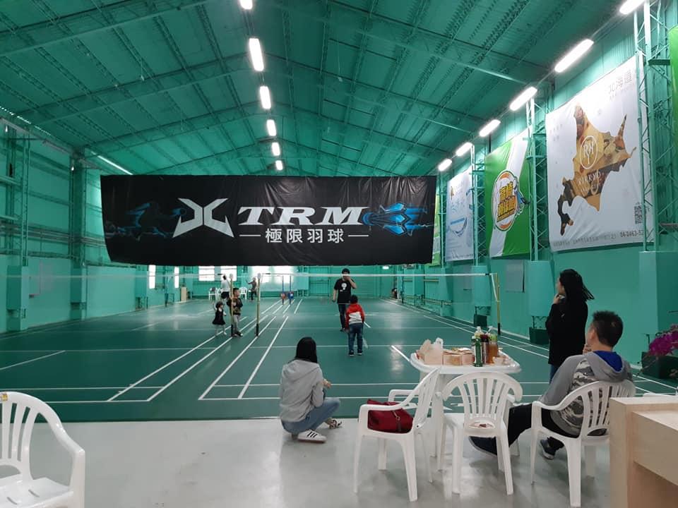烏日健身房推薦 高崎羽球館