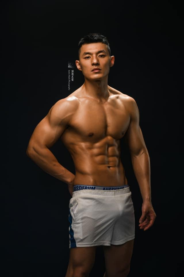 板橋健身教練推薦 板橋自由健身教練炫