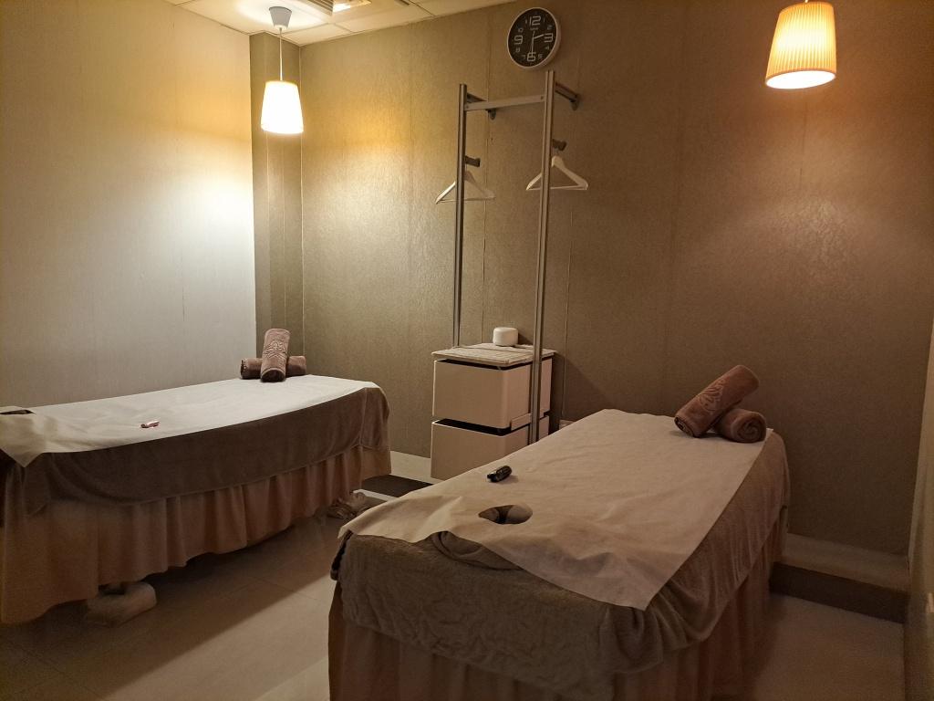 ๆกๅๅ
จ่บซๆๆฉ-ๆผๅฐผไบ SPA ็พๅญธ้คจ05