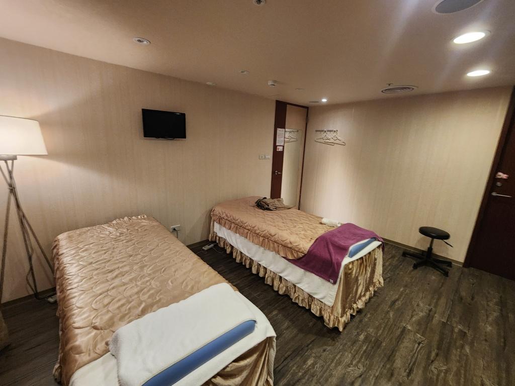 台北胸部按摩推薦 喬奶女王