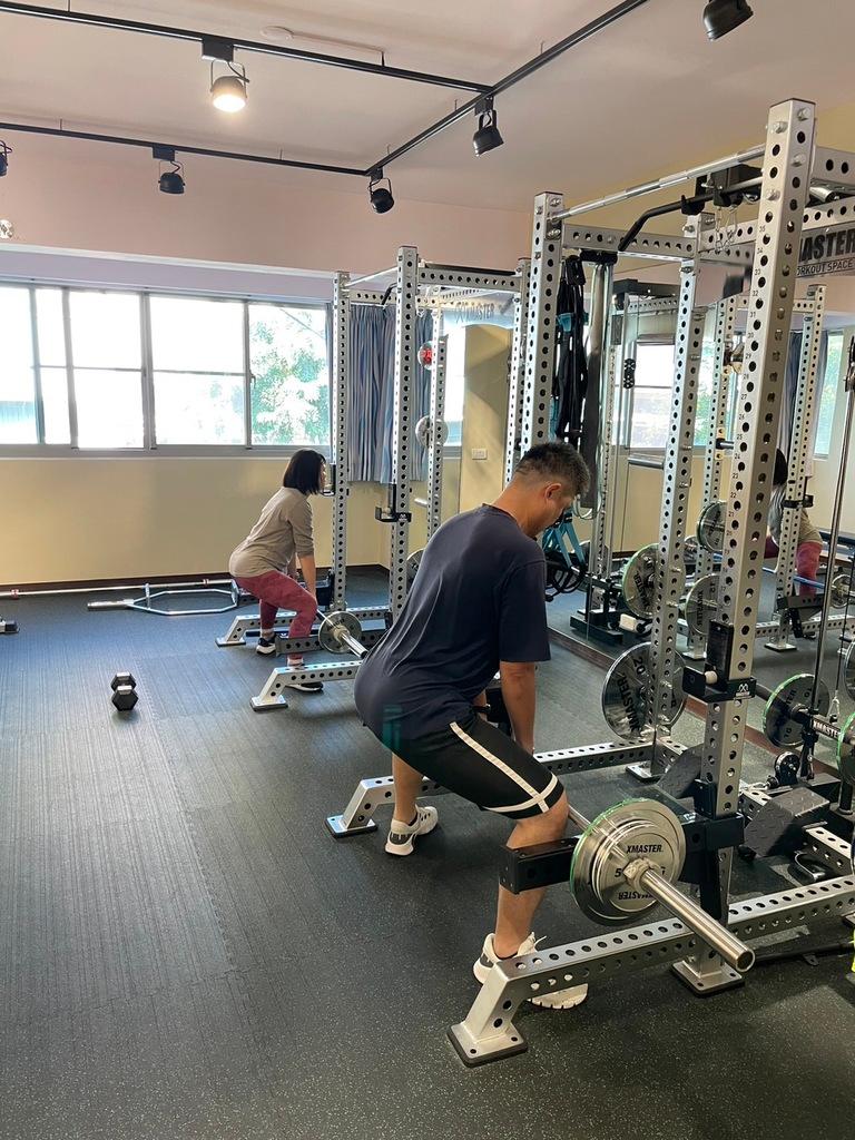台中北屯健身房 找麻煩健身工作室 05