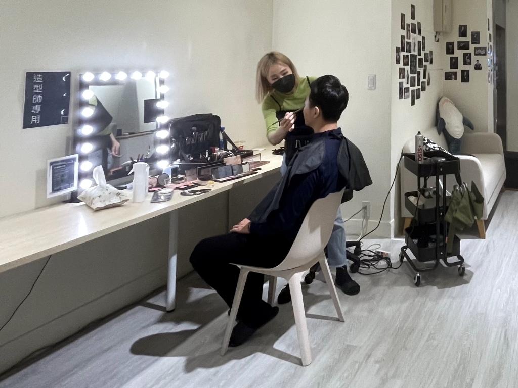 Image Photo Hair & Makeup Service (Currently Unavailable)