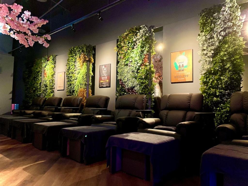 台北信義區按摩推薦 小春秋足體養生館