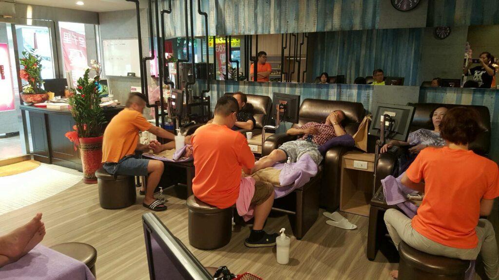 台北信義區按摩推薦 足千里足體養生館
