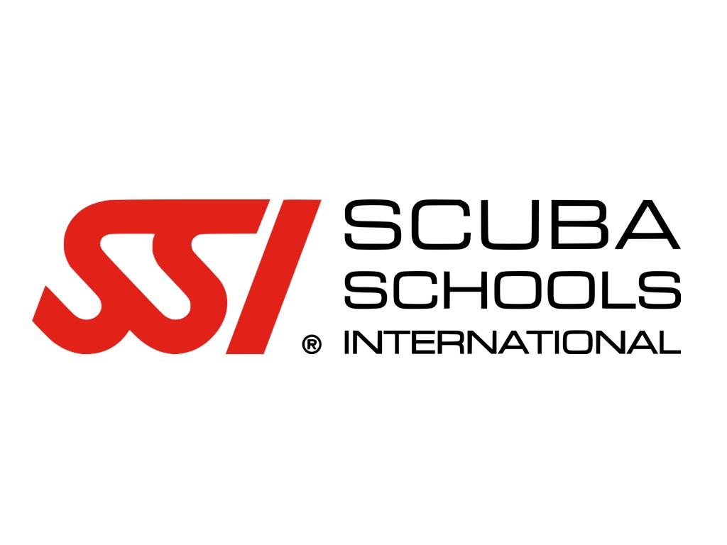 小琉球初のSSIスクーバダイビングシステムコース