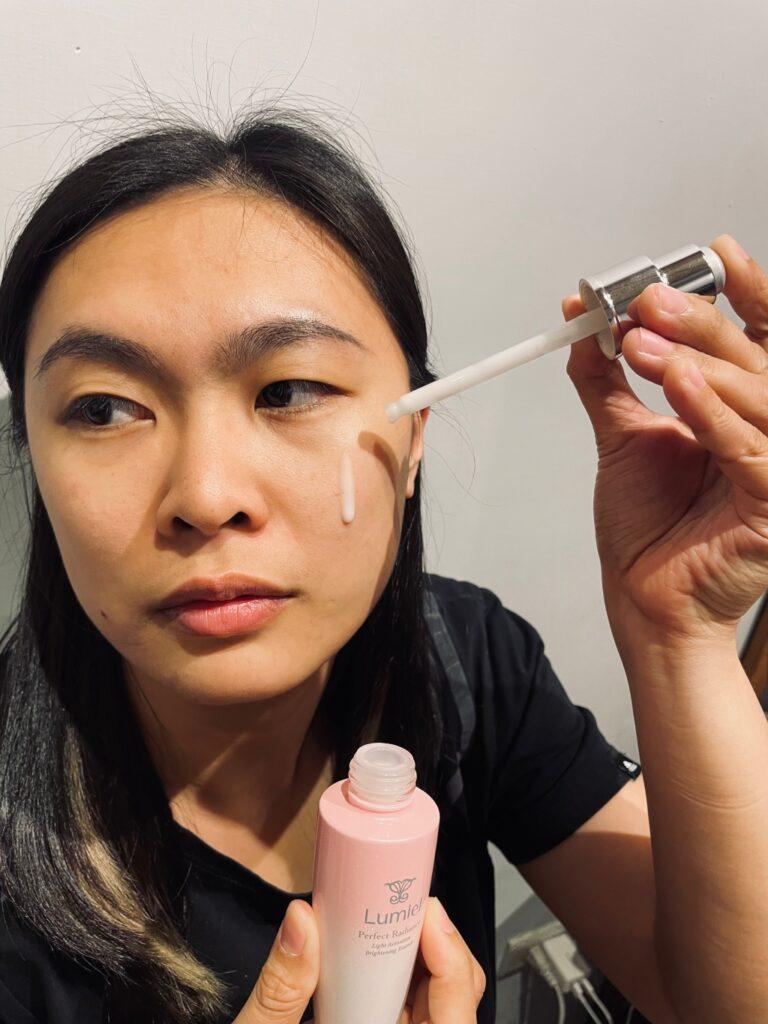 美白淡斑精華液推薦 綠迷雅-淨透美白珖瑍采美白精華-3